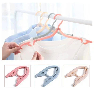 PORTABLE TRAVEL HANGERS
