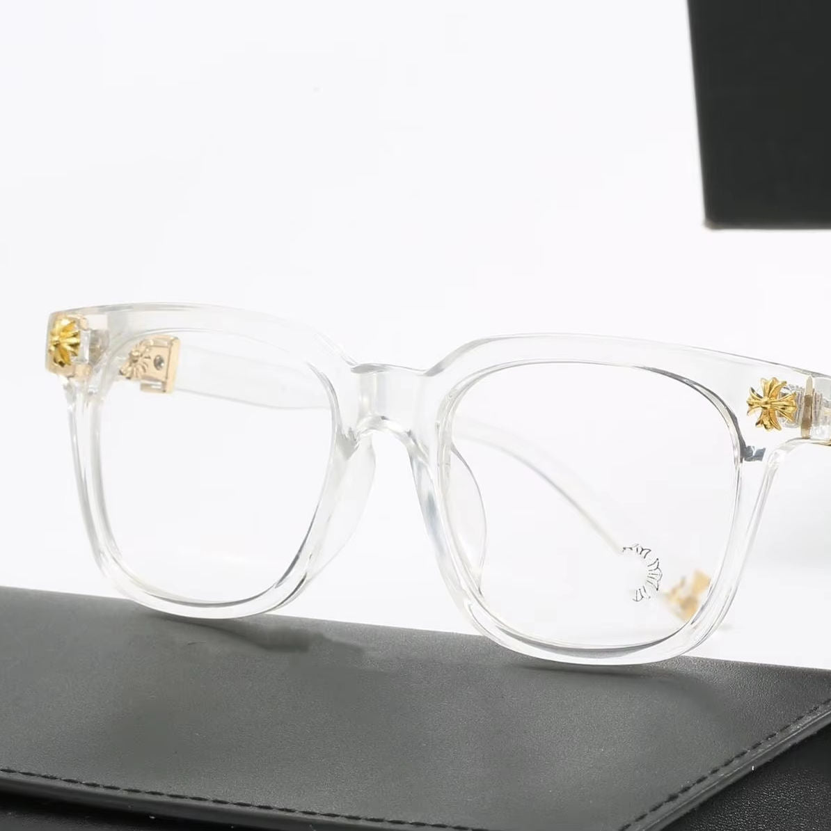 Blue Light Filter Eyeglasses with Fashion Metal Accents