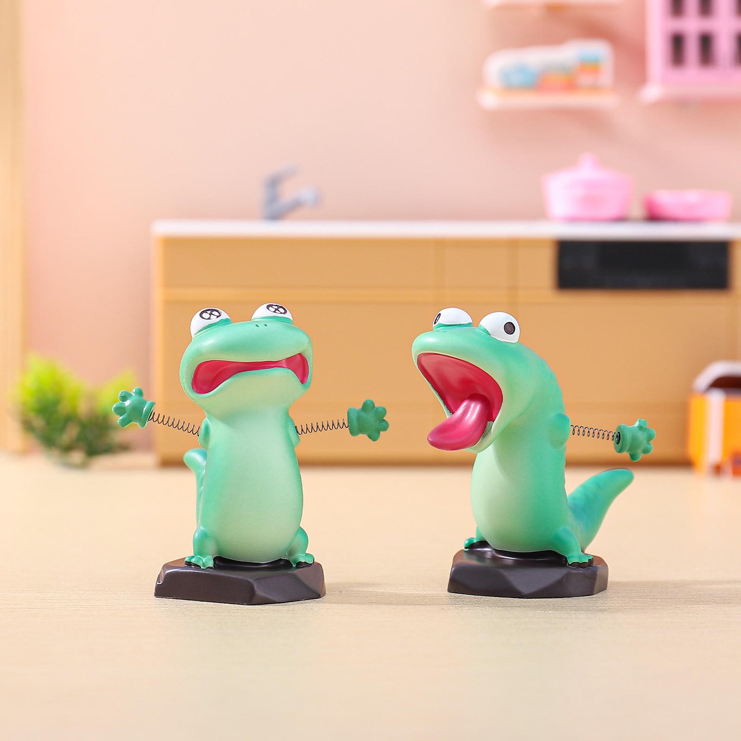 ๐ฆโจ Funny Dancing Lizard Toy ๐๐