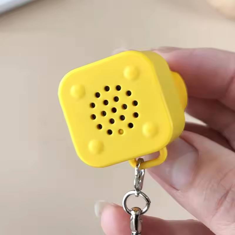 🐥 Duckeys Mini Mechanical Keychain — The Cutest Click Ever!