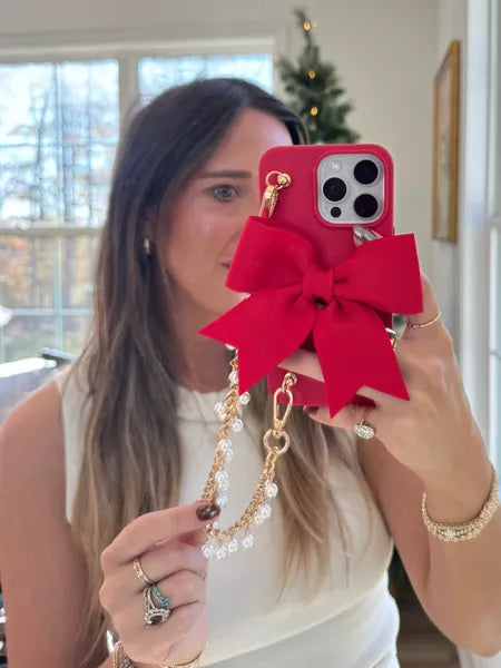 THE CUTE ADORABLE IPHONE 15 CASE