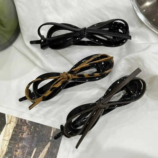 Fashionable Leather Butterfly Knot Twist Clip