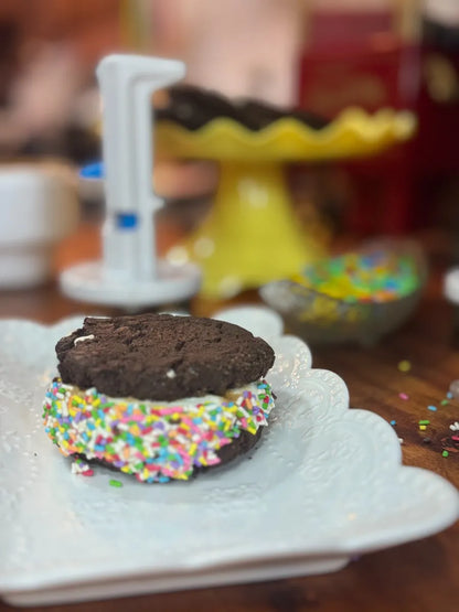 🍦 Ice Cream Sandwich Maker 🍪