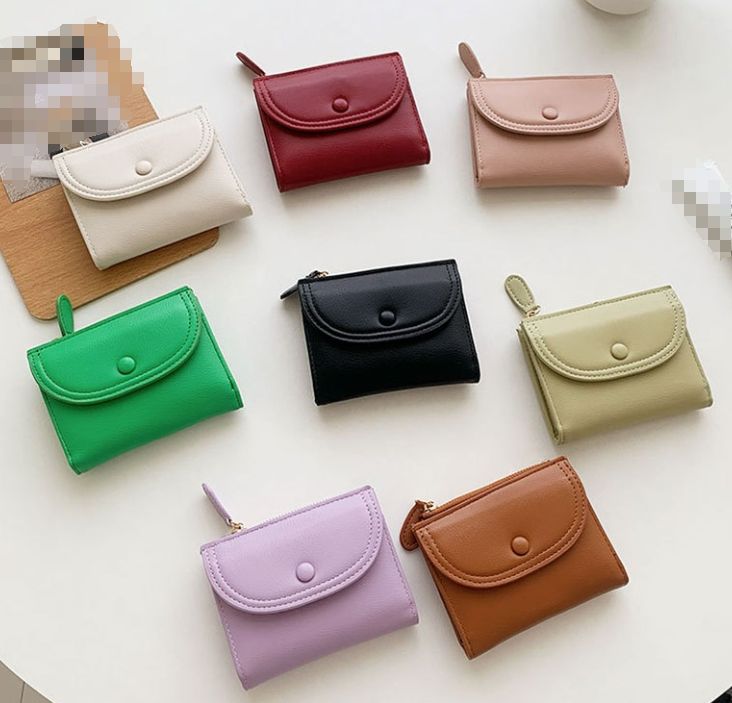 👛✨ Elegant Mini Wallet with Cute Charm ✨🍒