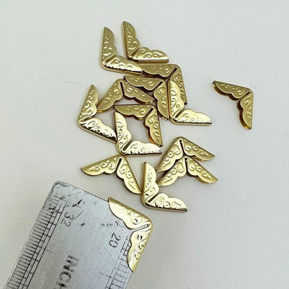 ✨🛡️ Decorative Metal Corner Protectors