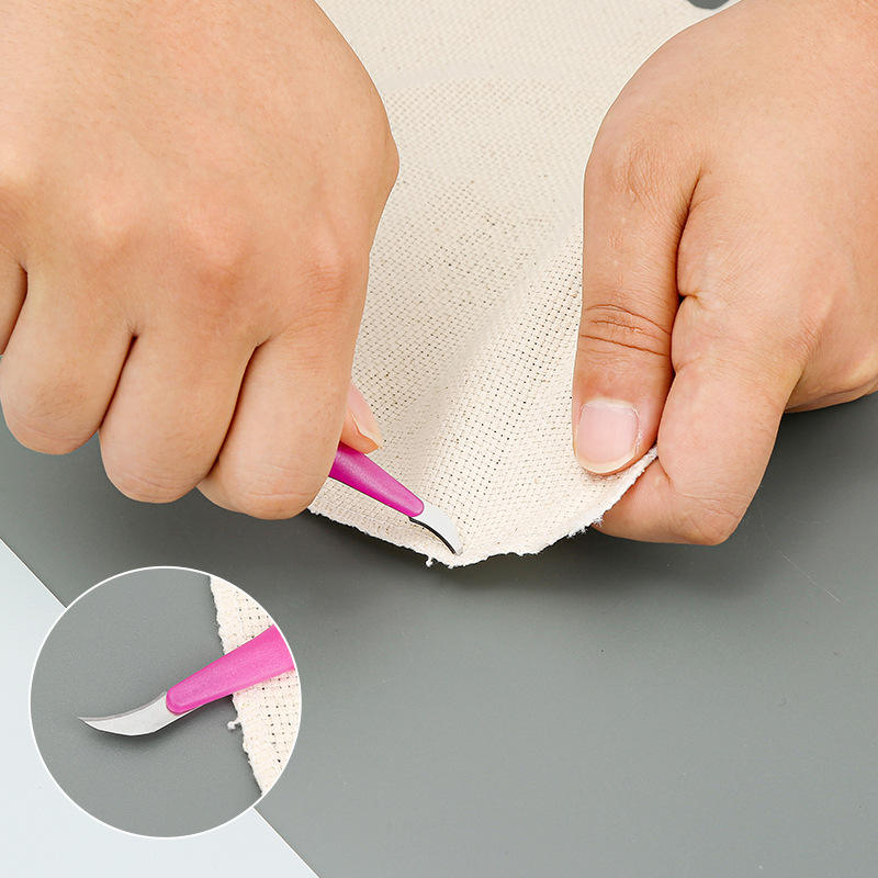 ✂️ Portable Seam Ripper Tool 🧵