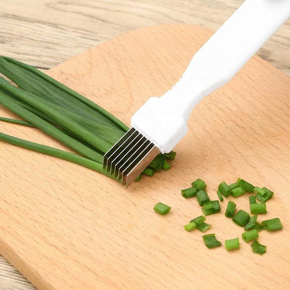 5-Blade Herb & Vegetable Cutter
