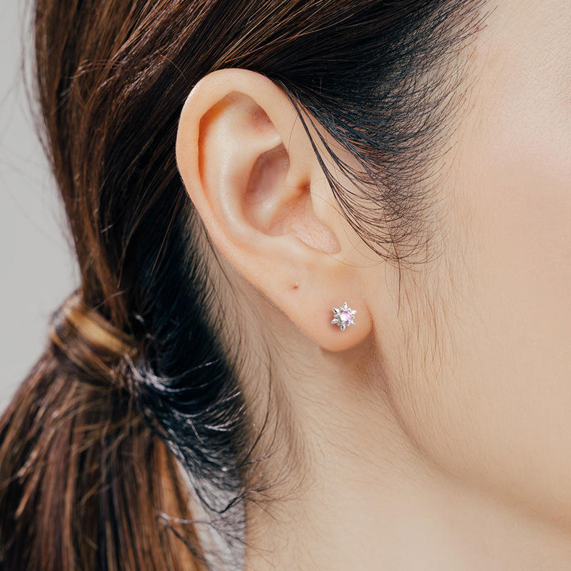 ✨ Starburst Crystal Stud Earrings – Dainty & Trendy 🌟