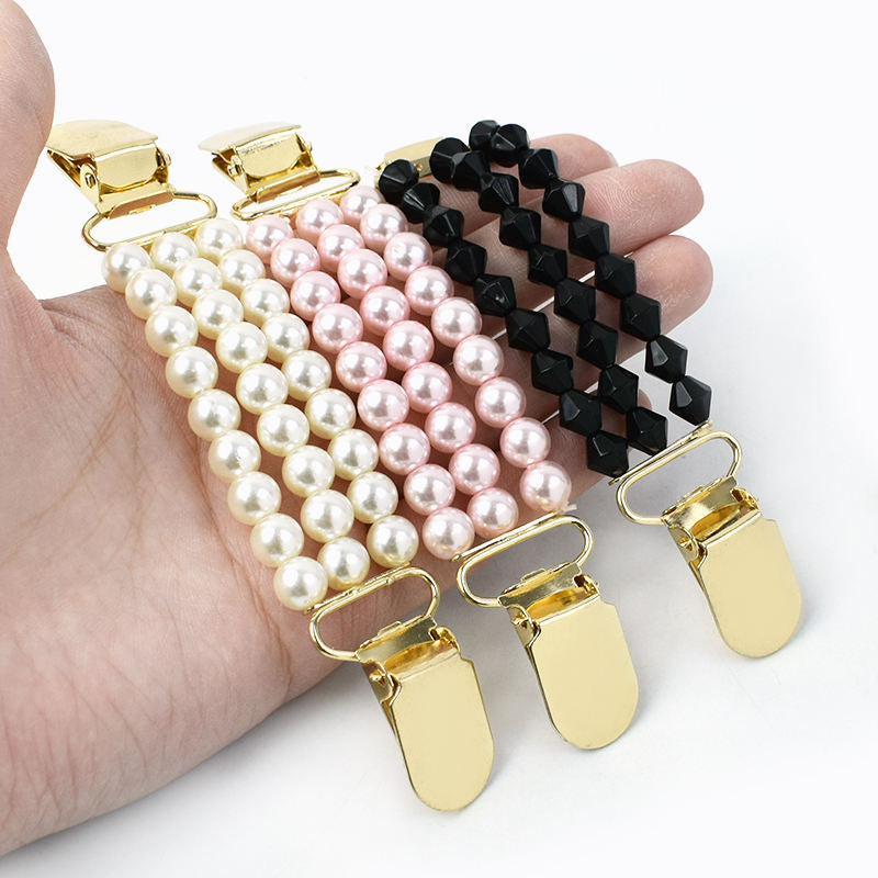 ✨ Pearl Cardigan - Sweater Clip