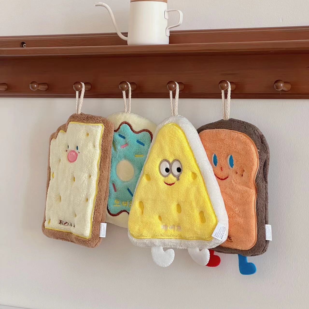 🧽 Cute Cartoon Cleaning Towel – Soft, Absorbent🍞🍩