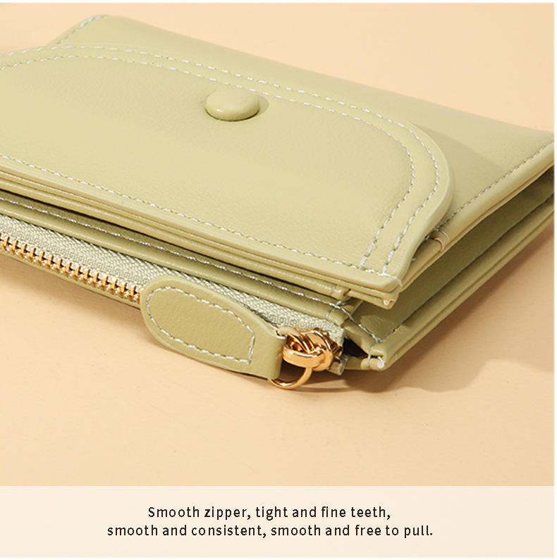 👛✨ Elegant Mini Wallet with Cute Charm ✨🍒