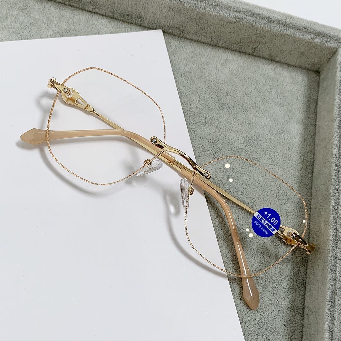 ✨ Premium Double-Shaded Rimless Fashion Glasses ✨