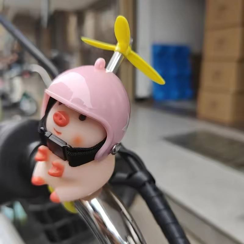 🐾✨ Cute Animal Helmet Toy with Spinning Propeller ✨🐾