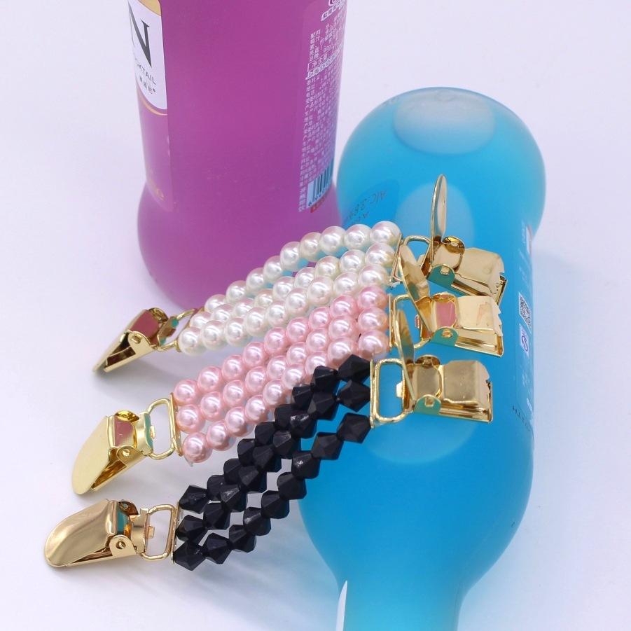 ✨ Pearl Cardigan - Sweater Clip