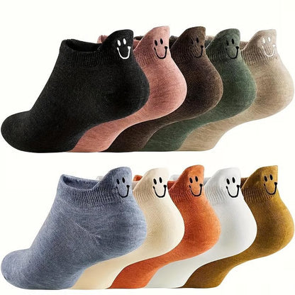 🔥 Four Seasons Cartoon Embroidered Smiling Face Socks