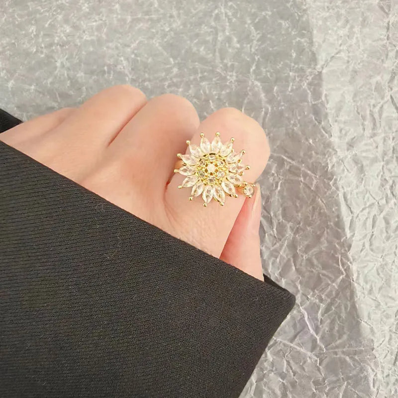 360° Rotatable Sunflower Opening Ring