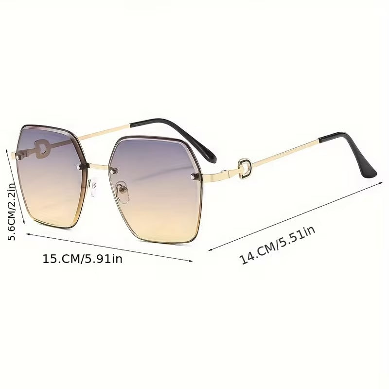 Women's Vintage Oversized Frame Glasses with Gradient Lens