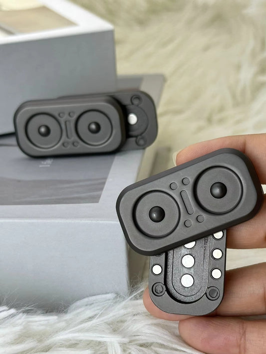 Fidget Spinner Owl Metal Fidget Slider Decompress Magnetic Toy